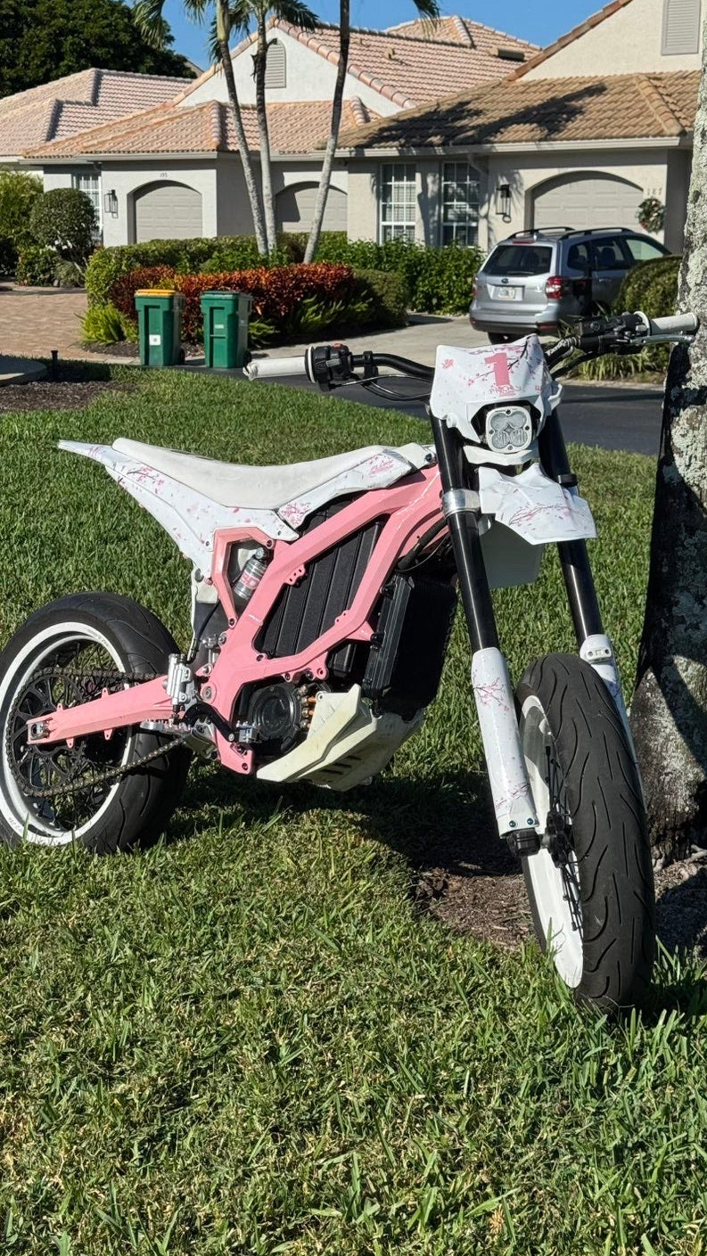 Cherry Blossom Ultra Bee Graphics Kit