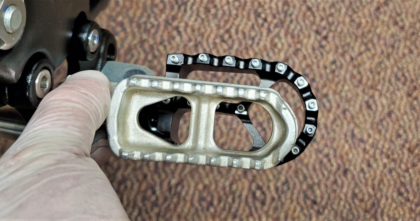 Surron LBX Foot Pegs